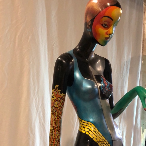 This item is being pulled for publication feature - Picture 8 of 8